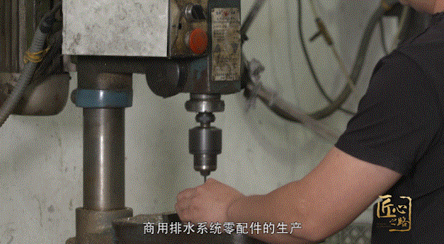 1641606558123395.gif 7500e9cf6c0b46a49208df0cbe6a73d5.gif
